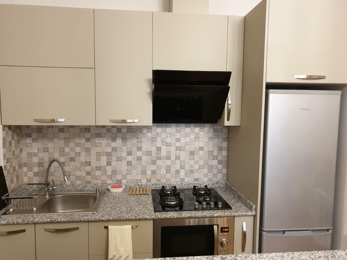 The Starry Night Apartment バトゥーミ エクステリア 写真